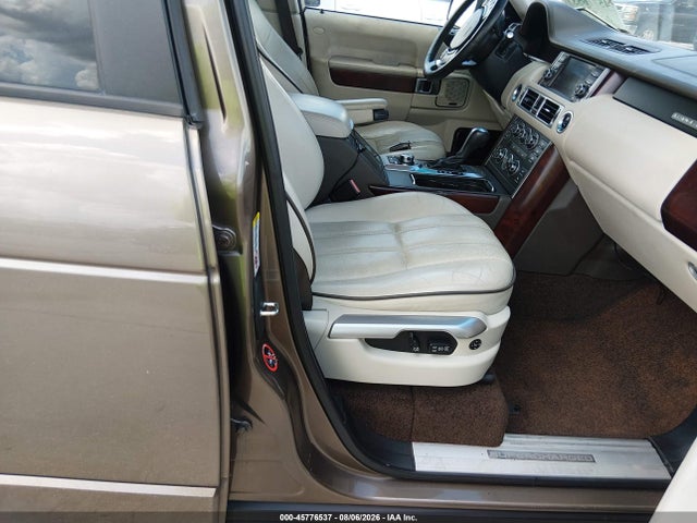 45776537 :رقم المزاد ، SALMF1E42BA331962 vin ، 2011 Land Rover Range Rover Supercharged مزاد بيع