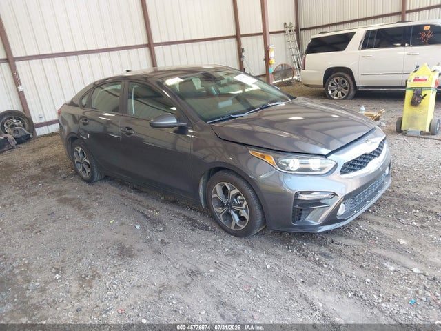 Aukcja sprzedaży 2021 Kia Forte Lxs, vin: 3KPF24AD5ME404986, numer aukcji: 45776574