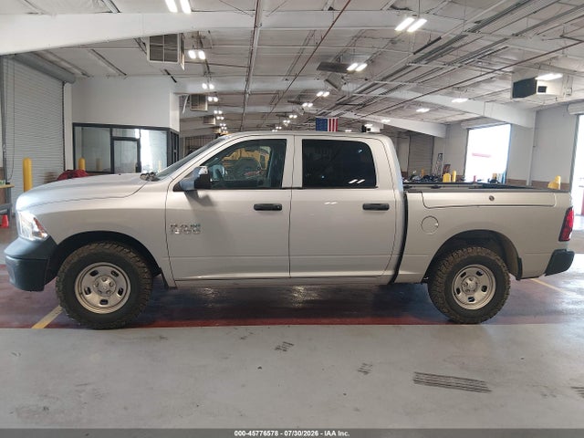 1C6RR6KG6JS296522 RAM 1500 Tradesman 4x2 5&#039;7 Box