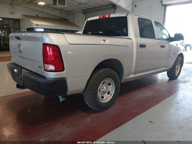1C6RR6KG6JS296522 RAM 1500 Tradesman 4x2 5&#039;7 Box