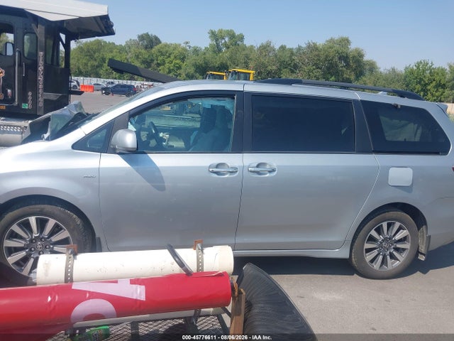 Продаж на аукціоні авто 2020 Toyota Sienna Xle, vin: 5TDDZ3DC8LS251850, номер лоту: 45776611