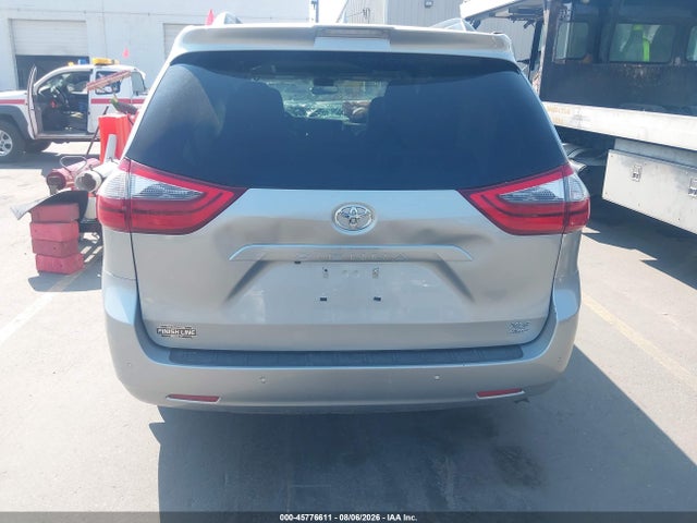 Продаж на аукціоні авто 2020 Toyota Sienna Xle, vin: 5TDDZ3DC8LS251850, номер лоту: 45776611