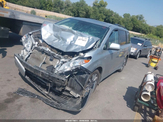 Продаж на аукціоні авто 2020 Toyota Sienna Xle, vin: 5TDDZ3DC8LS251850, номер лоту: 45776611