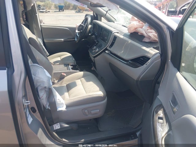 Продаж на аукціоні авто 2020 Toyota Sienna Xle, vin: 5TDDZ3DC8LS251850, номер лоту: 45776611