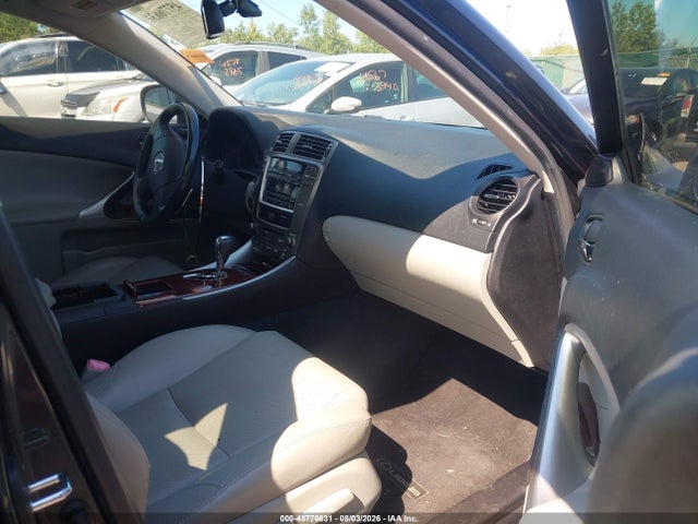 Продажа на аукционе авто 2008 Lexus Is 250, vin: JTHCK262485016176, номер лота: 45776631