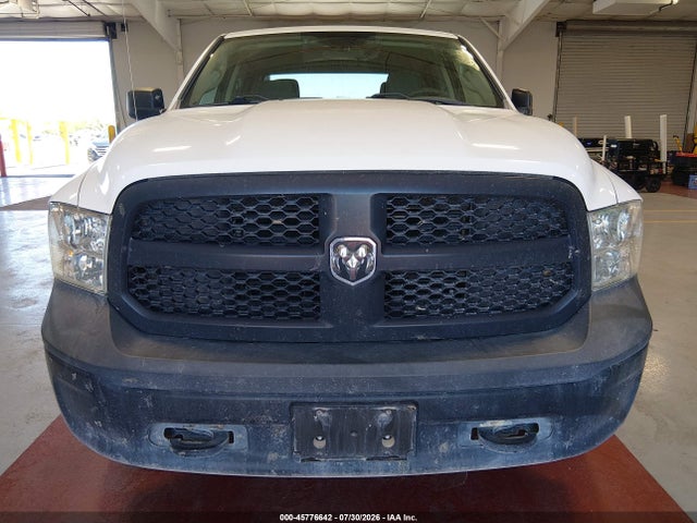 1C6RR7KG0JS133483 RAM 1500 Tradesman 4x4 5&#039;7 Box