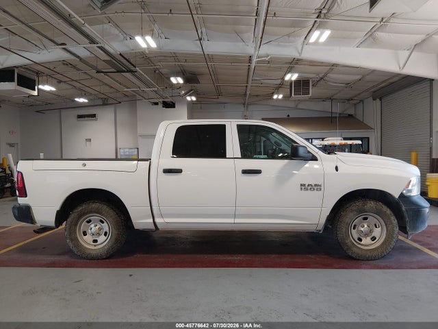 1C6RR7KG0JS133483 RAM 1500 Tradesman 4x4 5&#039;7 Box