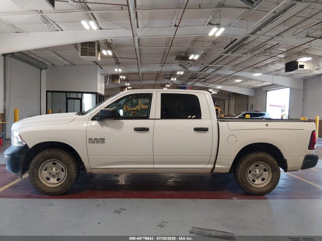 1C6RR7KG0JS133483 RAM 1500 Tradesman 4x4 5&#039;7 Box