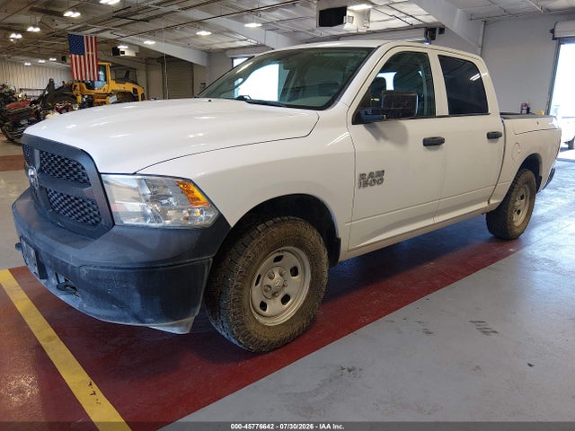 1C6RR7KG0JS133483 RAM 1500 Tradesman 4x4 5&#039;7 Box