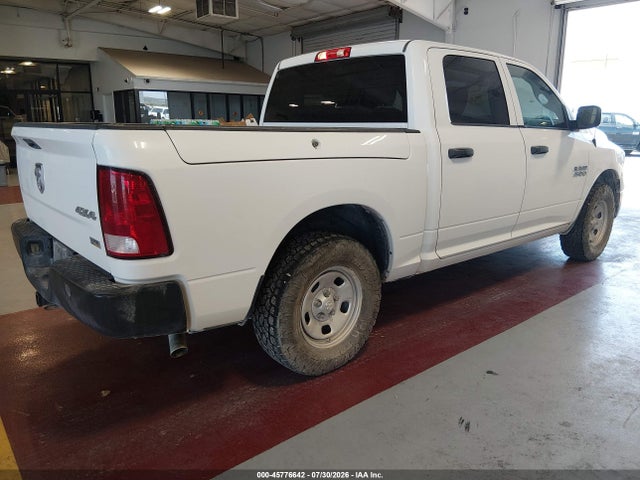 1C6RR7KG0JS133483 RAM 1500 Tradesman 4x4 5&#039;7 Box