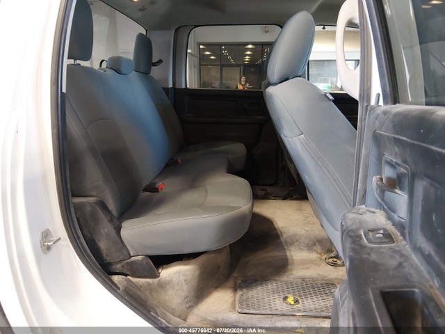 1C6RR7KG0JS133483 RAM 1500 Tradesman 4x4 5&#039;7 Box