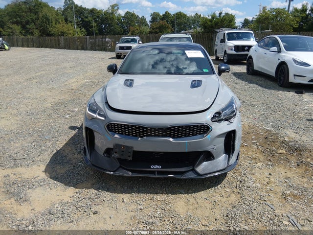 2022 Kia Stinger Gt2 მანქანა იყიდება აუქციონზე, vin: KNAE55LCXN6112400, აუქციონის ნომერი: 45776653