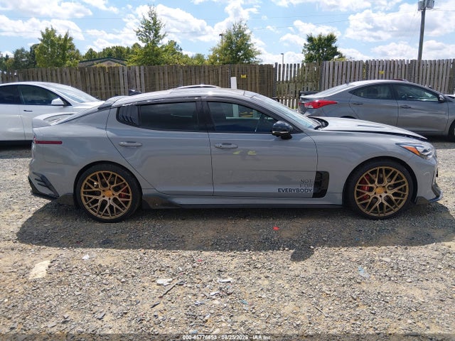 2022 Kia Stinger Gt2 მანქანა იყიდება აუქციონზე, vin: KNAE55LCXN6112400, აუქციონის ნომერი: 45776653