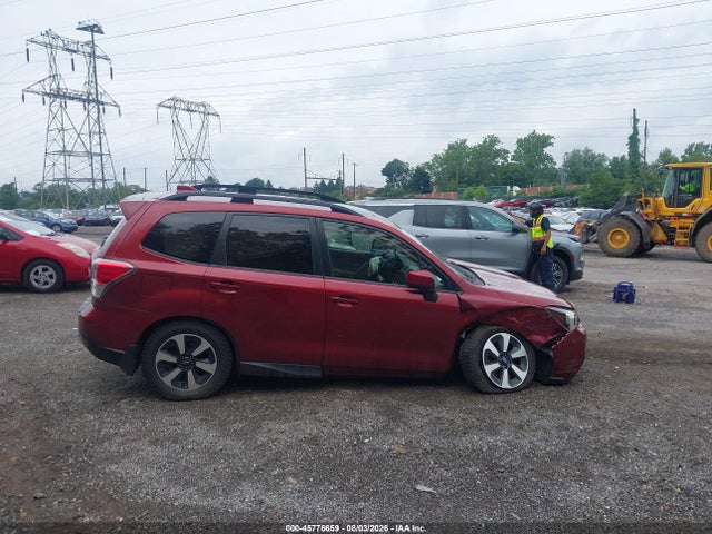 Subaru Forester 2.5i Premium 2017 JF2SJAEC8HH573242 Image 13