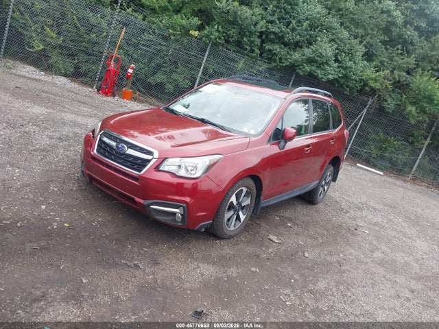 Subaru Forester 2.5i Premium 2017 JF2SJAEC8HH573242 Image 2