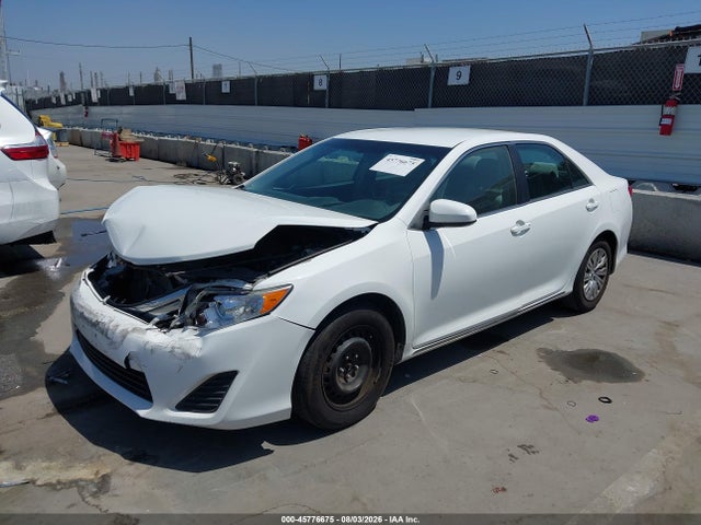 Продаж на аукціоні авто 2014 Toyota Camry Le, vin: 4T4BF1FK6ER426685, номер лоту: 45776675