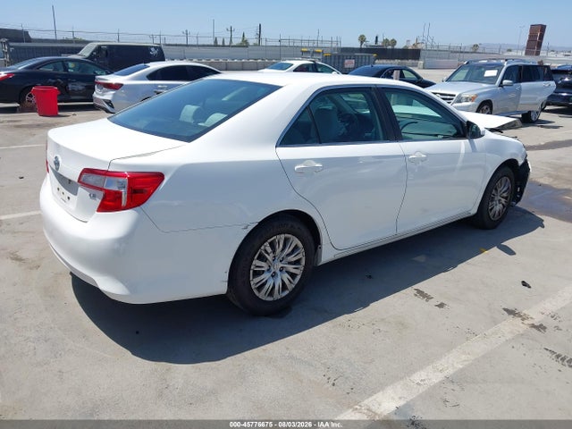 Продаж на аукціоні авто 2014 Toyota Camry Le, vin: 4T4BF1FK6ER426685, номер лоту: 45776675