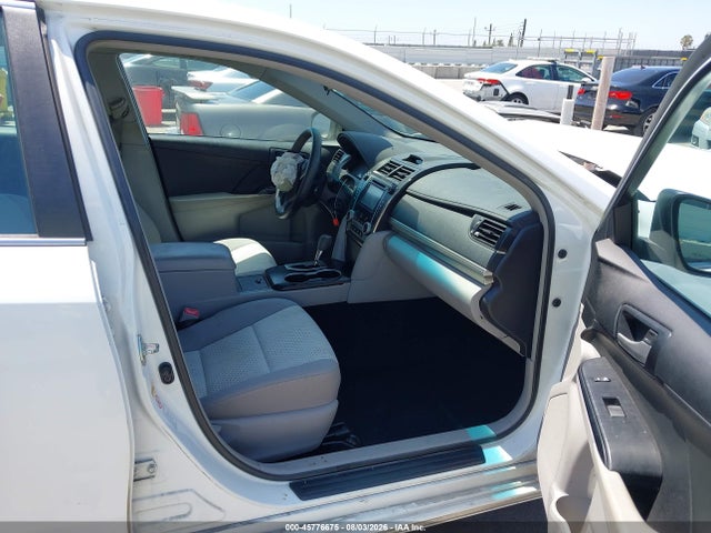 Продаж на аукціоні авто 2014 Toyota Camry Le, vin: 4T4BF1FK6ER426685, номер лоту: 45776675