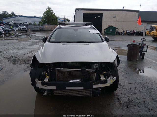 45776765 :رقم المزاد ، SJKCH5CR4JA044900 vin ، 2018 Infiniti Qx30 Premium مزاد بيع
