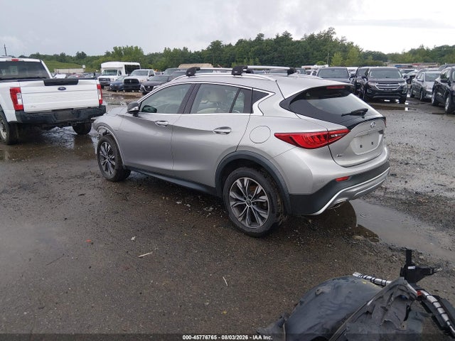 45776765 :رقم المزاد ، SJKCH5CR4JA044900 vin ، 2018 Infiniti Qx30 Premium مزاد بيع
