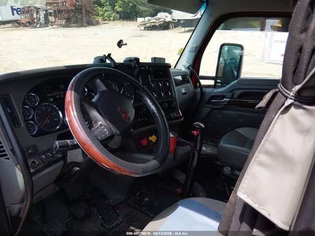 45776819 :رقم المزاد ، 1XKYD49X1JJ197680 vin ، 2018 Kenworth T680 مزاد بيع