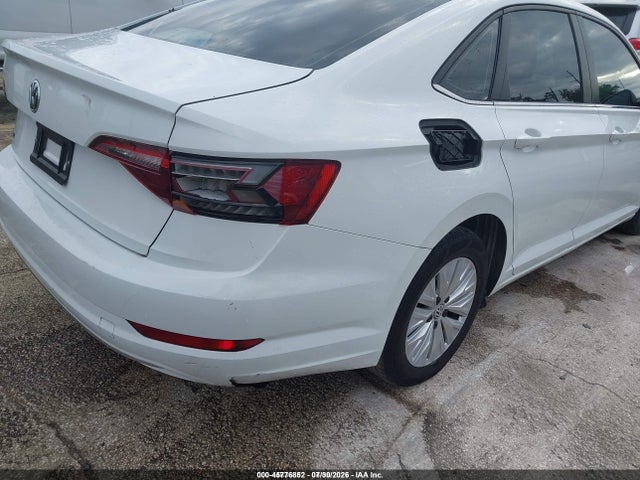 Продажа на аукционе авто 2019 Volkswagen Jetta 1.4t R-line/1.4t S/1.4t Se, vin: 3VWC57BU9KM054711, номер лота: 45776852