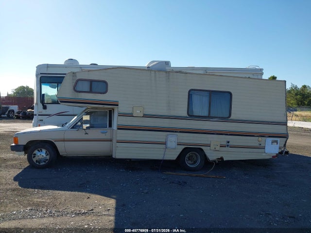 Продажа на аукционе авто 1985 Toyota Pickup Commercial/camper Rn55, vin: JT5RN55D8F0097065, номер лота: 45776909