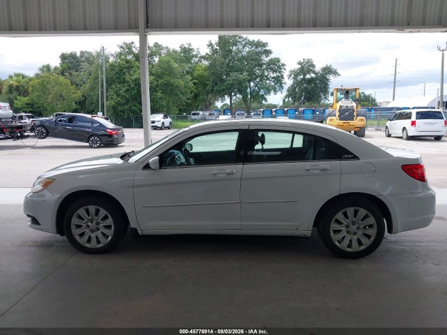 Продажа на аукционе авто 2012 Chrysler 200 Lx, vin: 1C3CCBAB8CN248301, номер лота: 45776914