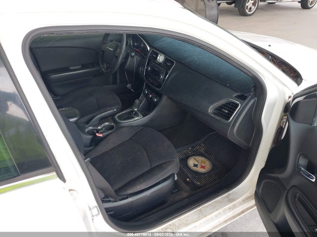 Продажа на аукционе авто 2012 Chrysler 200 Lx, vin: 1C3CCBAB8CN248301, номер лота: 45776914