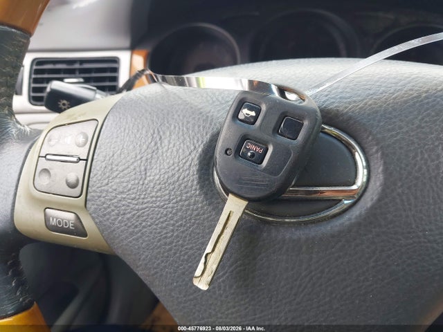 45776923 :رقم المزاد ، JTHBA30G455130330 vin ، 2005 Lexus Es 330 مزاد بيع