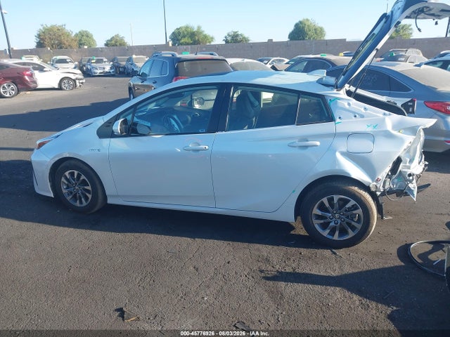 Toyota Prius Limited 2021 JTDKAMFU3M3136571 Image 15