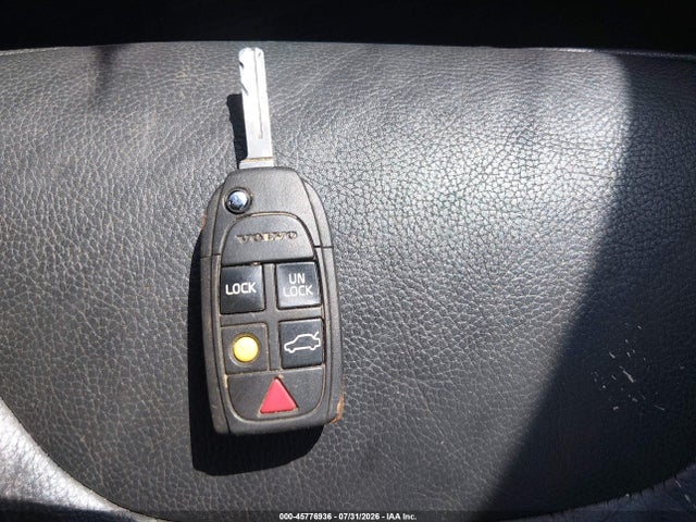 2005 Volvo V70 2.5t A/2.5t A Sr მანქანა იყიდება აუქციონზე, vin: YV1SW592952470929, აუქციონის ნომერი: 45776936