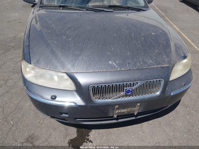 2005 Volvo V70 2.5t A/2.5t A Sr მანქანა იყიდება აუქციონზე, vin: YV1SW592952470929, აუქციონის ნომერი: 45776936