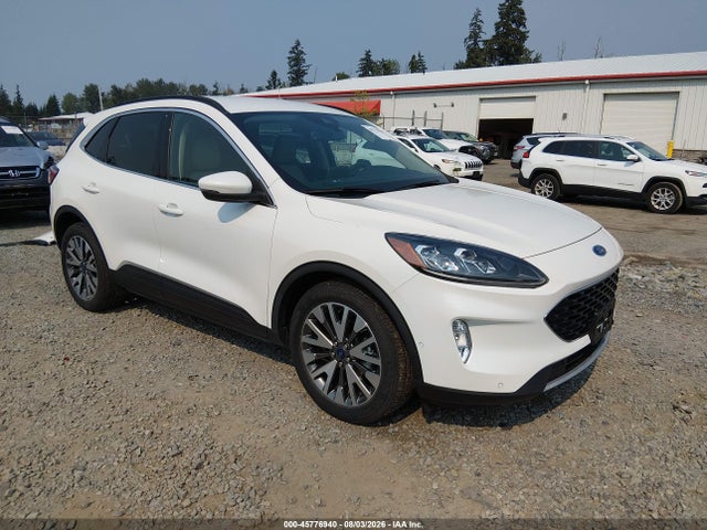 45776940 :رقم المزاد ، 1FMCU0DZ8LUB79018 vin ، 2020 Ford Escape Titanium Hybrid مزاد بيع