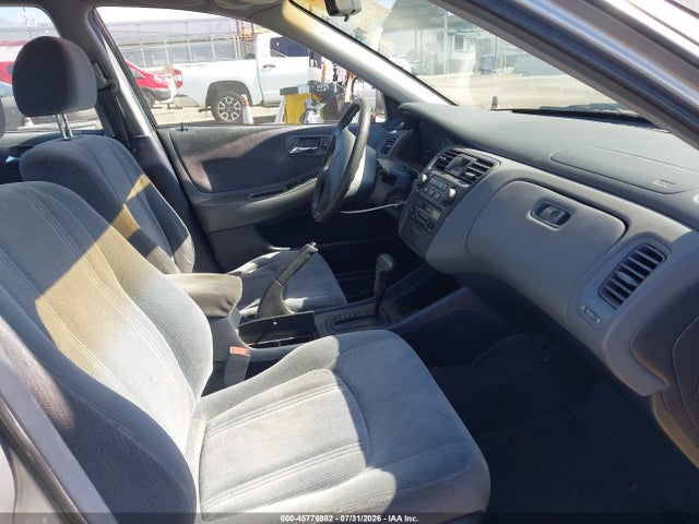 Продажа на аукционе авто 1999 Honda Accord Lx, vin: 1HGCG6657XA144701, номер лота: 45776982
