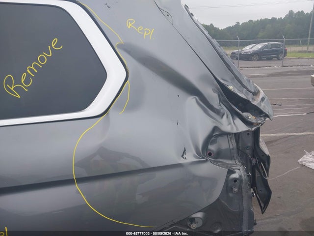 5UX23EM06R9U66157 BMW X7 Xdrive40i