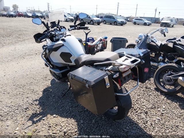BMW R1200 Gs Adventure 2017 WB10A1209HZ897999 Image 3