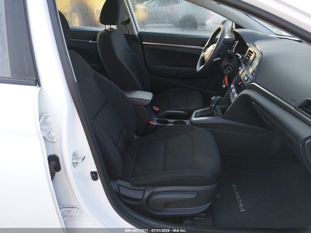 2020 Hyundai Elantra Se მანქანა იყიდება აუქციონზე, vin: 5NPD74LF5LH610763, აუქციონის ნომერი: 45777077
