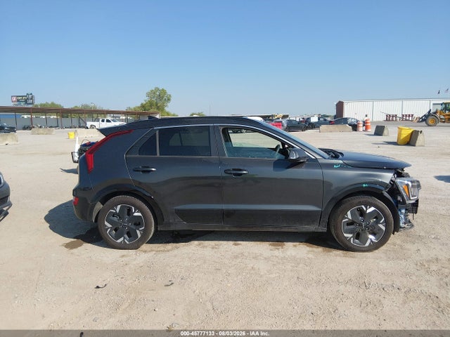 Продажа на аукционе авто 2023 Kia Niro Ev Wind, vin: KNDCR3L19P5020172, номер лота: 45777133