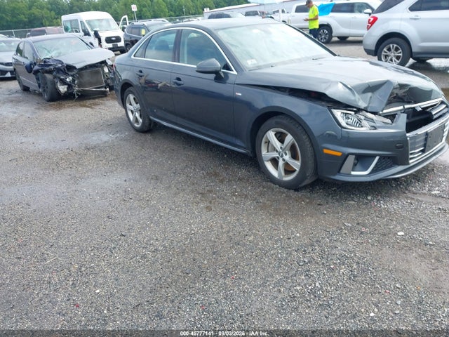 2019 Audi A4 45 Premium მანქანა იყიდება აუქციონზე, vin: WAUDNAF48KA030439, აუქციონის ნომერი: 45777141