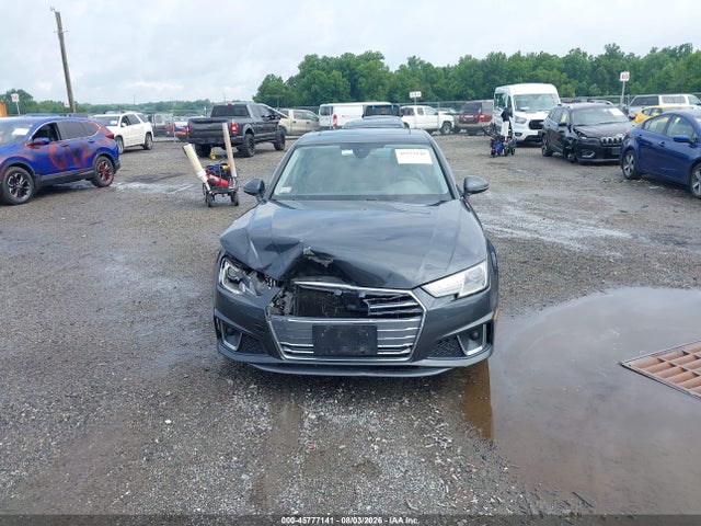 2019 Audi A4 45 Premium მანქანა იყიდება აუქციონზე, vin: WAUDNAF48KA030439, აუქციონის ნომერი: 45777141
