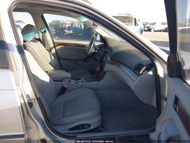 45777173 :رقم المزاد ، WBAAR3343YJM01801 vin ، 2000 Bmw 323it مزاد بيع