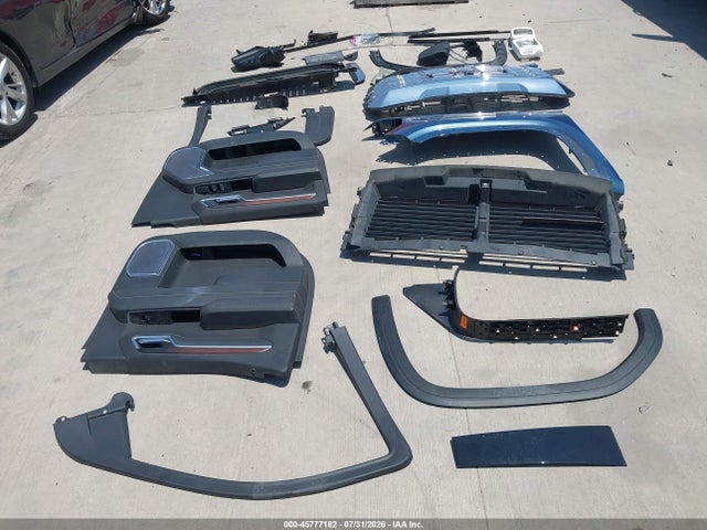 45777182 :رقم المزاد ، 1GTPHGED9SZ298946 vin ، 2025 Gmc Sierra 1500 2wd  Short Box Denali مزاد بيع