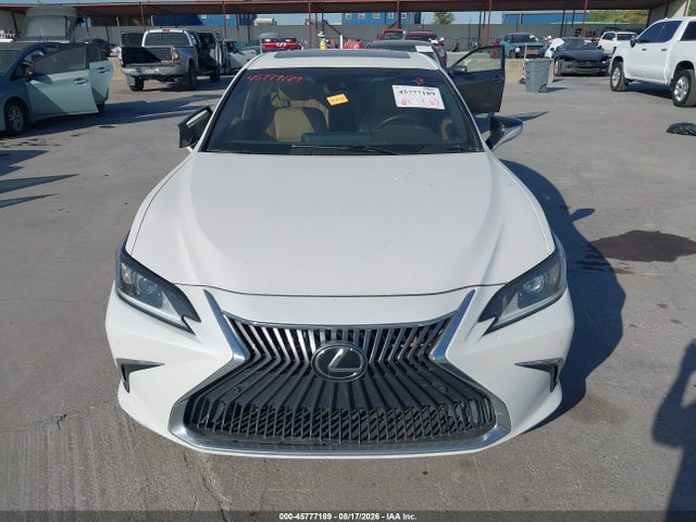 45777189 :رقم المزاد ، 58ABZ1B18KU008681 vin ، 2019 Lexus Es 350 مزاد بيع
