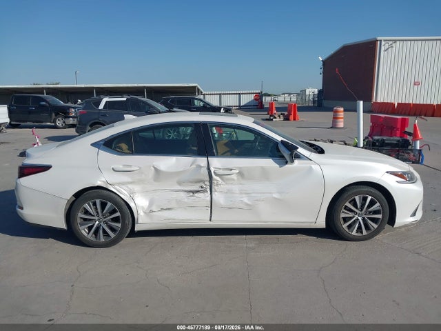45777189 :رقم المزاد ، 58ABZ1B18KU008681 vin ، 2019 Lexus Es 350 مزاد بيع