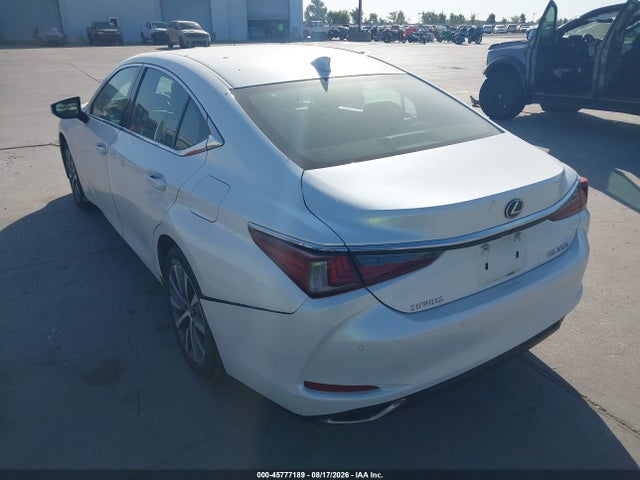 45777189 :رقم المزاد ، 58ABZ1B18KU008681 vin ، 2019 Lexus Es 350 مزاد بيع