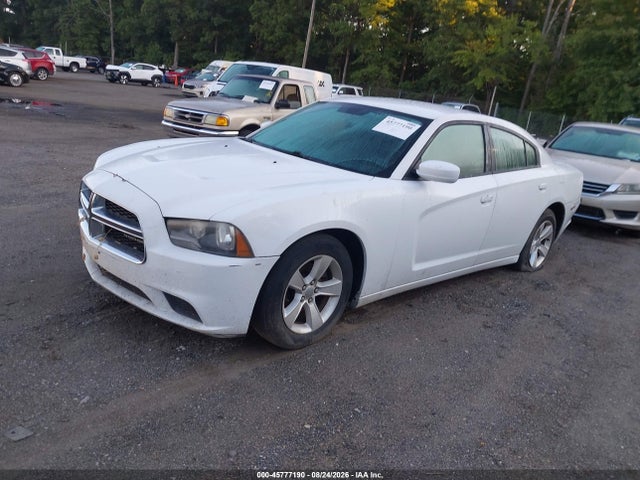 45777190 :رقم المزاد ، 2C3CDXBG5EH129170 vin ، 2014 Dodge Charger Se مزاد بيع