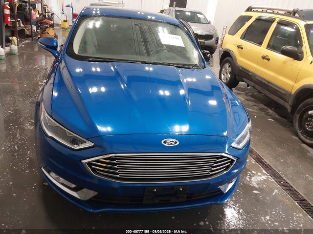 3FA6P0HD0HR156229 Ford FUSION SE