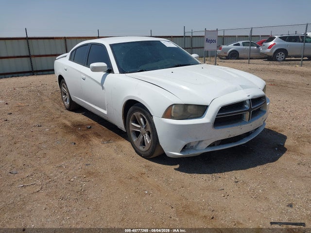 2013 Dodge Charger Sxt მანქანა იყიდება აუქციონზე, vin: 2C3CDXHG3DH571080, აუქციონის ნომერი: 45777265