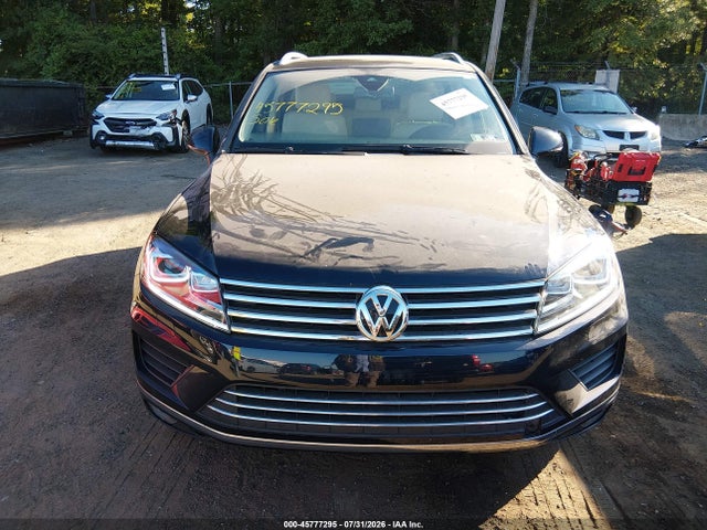 2015 Volkswagen Touareg V6 Lux მანქანა იყიდება აუქციონზე, vin: WVGEF9BPXFD006811, აუქციონის ნომერი: 45777295